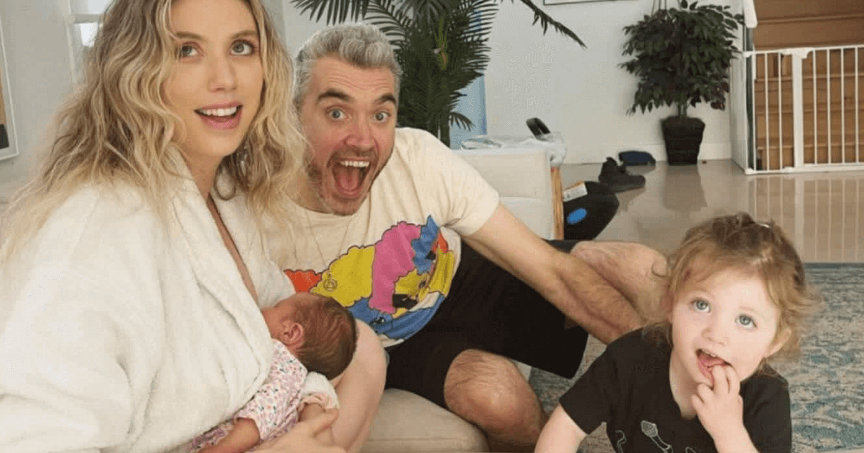 Stephen & Laura co-parenting their kid